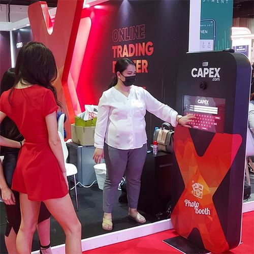 CLASSIC PHOTO BOOTH DUBAI, TRADITIONAL BOOTH HIRE UAE, WEDDING PHOTO BOOTH, CORPORATE EVENT BOOTH, INSTANT PRINT BOOTH, HD PHOTO BOOTH, REASONABLE PHOTO BOOTH